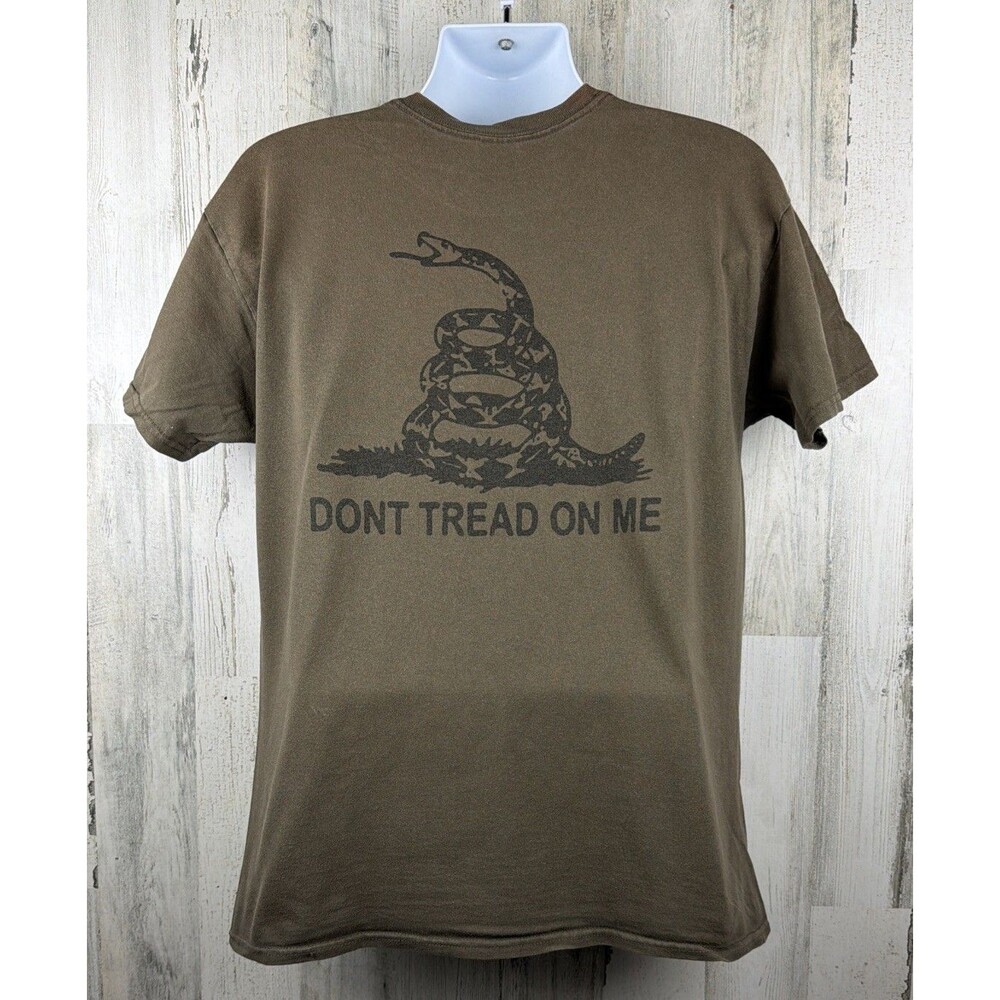 Texas DFW Gun Range Distressed Don’t Tread On Me T-Shirt Large (21”x29”)